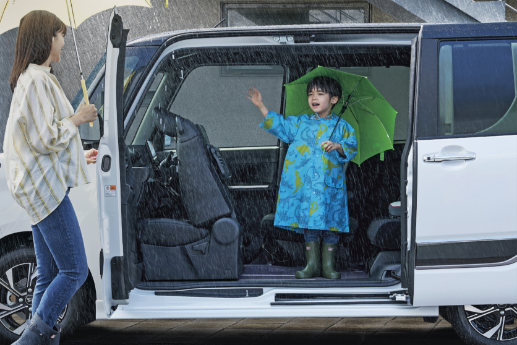 雨の日も濡れずに乗り降り